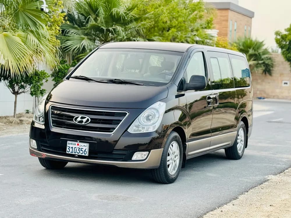 Used Hyundai H1 12-Seater Passenger Van 2018 Used Hyundai H1 12-Seater Passenger Van 2018 used_cars.forSale