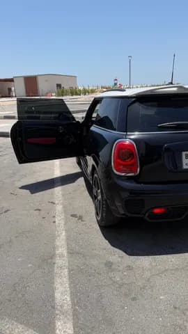 ميني ميني جون كوبر وركس كوبيه 2 Door Convertible 2018 مستعملة ميني ميني جون كوبر وركس كوبيه 2 Door Convertible 2018 مستعملة used_cars.forSale