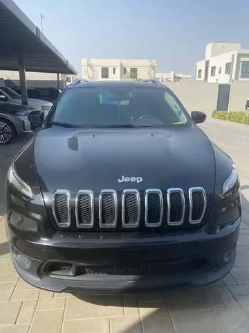 جيب شيروكي Longitude 2015 مستعملة جيب شيروكي Longitude 2015 مستعملة used_cars.forSale