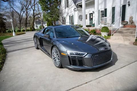Used Audi R8 Coupe V10 5.2L (525 HP) 2017 Used Audi R8 Coupe V10 5.2L (525 HP) 2017 for sale