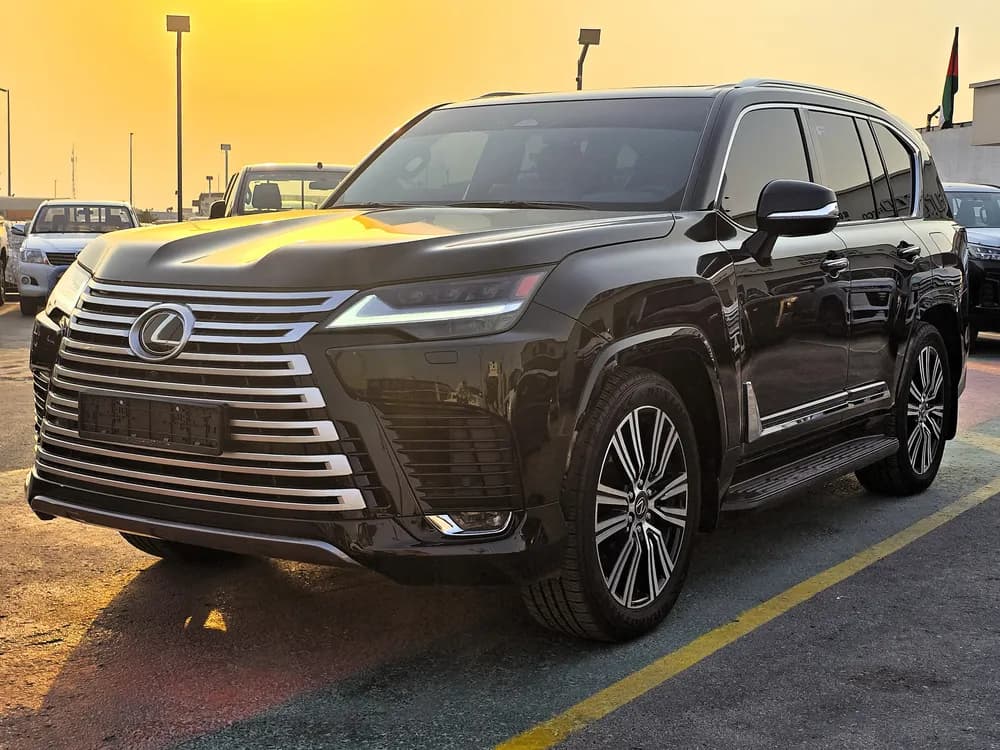 Used Lexus LX 600 Signature AWD (7-Seats) 2025