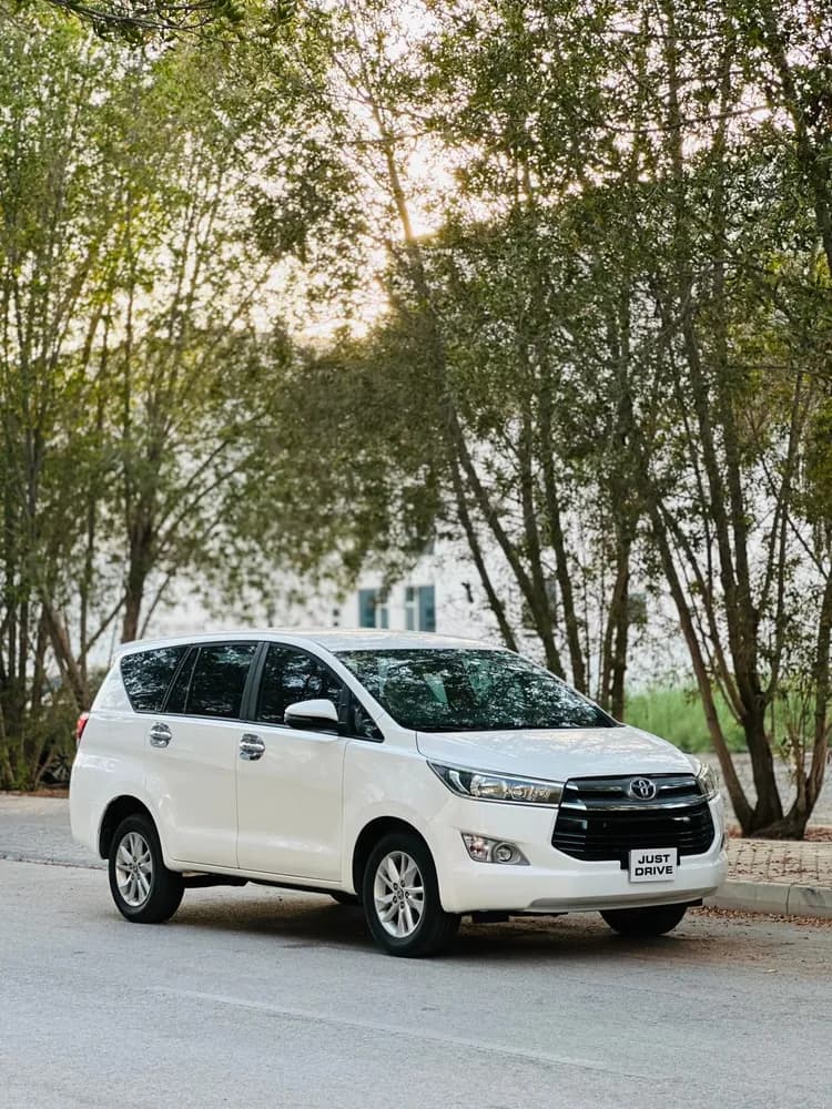 Used Toyota Innova 2.7 DX 2020 Used Toyota Innova 2.7 DX 2020 used_cars.forSale