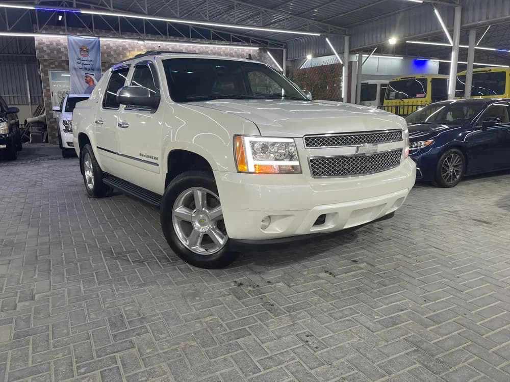 Used Chevrolet Avalanche LTZ 2011