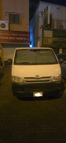 Used Toyota Hiace Cargo Van 2010