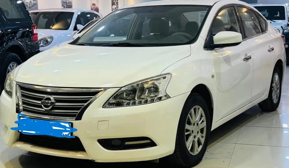 نيسان سنترا 1.6L سيدان 2016 مستعملة