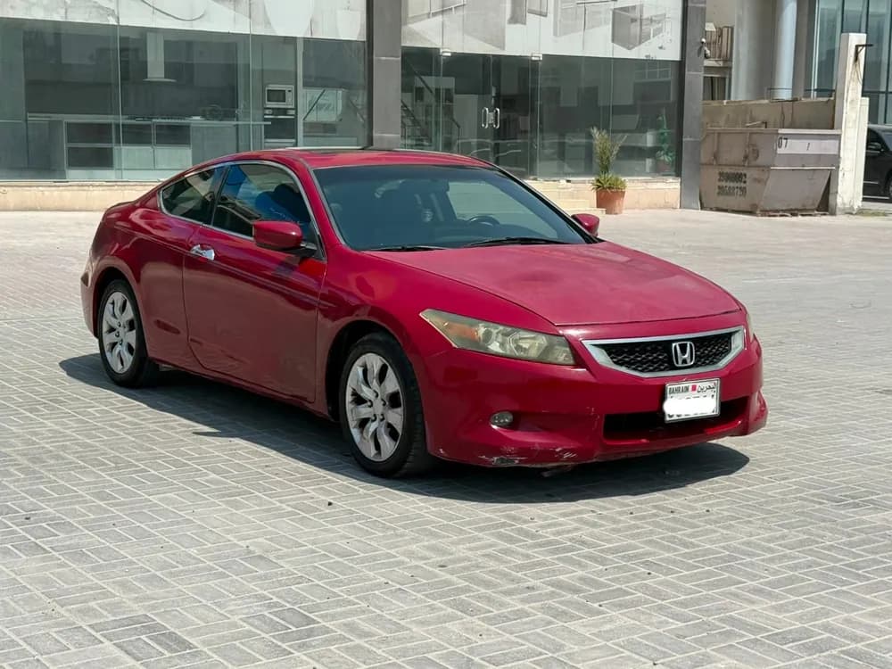 هوندا أكورد 3.5 لتر V6 إي اكس 2010 مستعملة