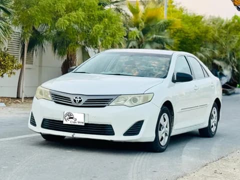 Used Toyota Camry 2.5L GLE Touring HEV 2012