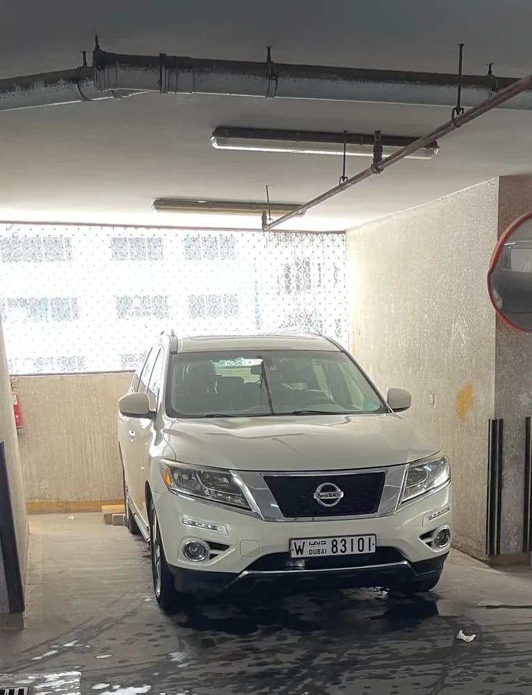 Used Nissan Pathfinder SV 4WD 2014