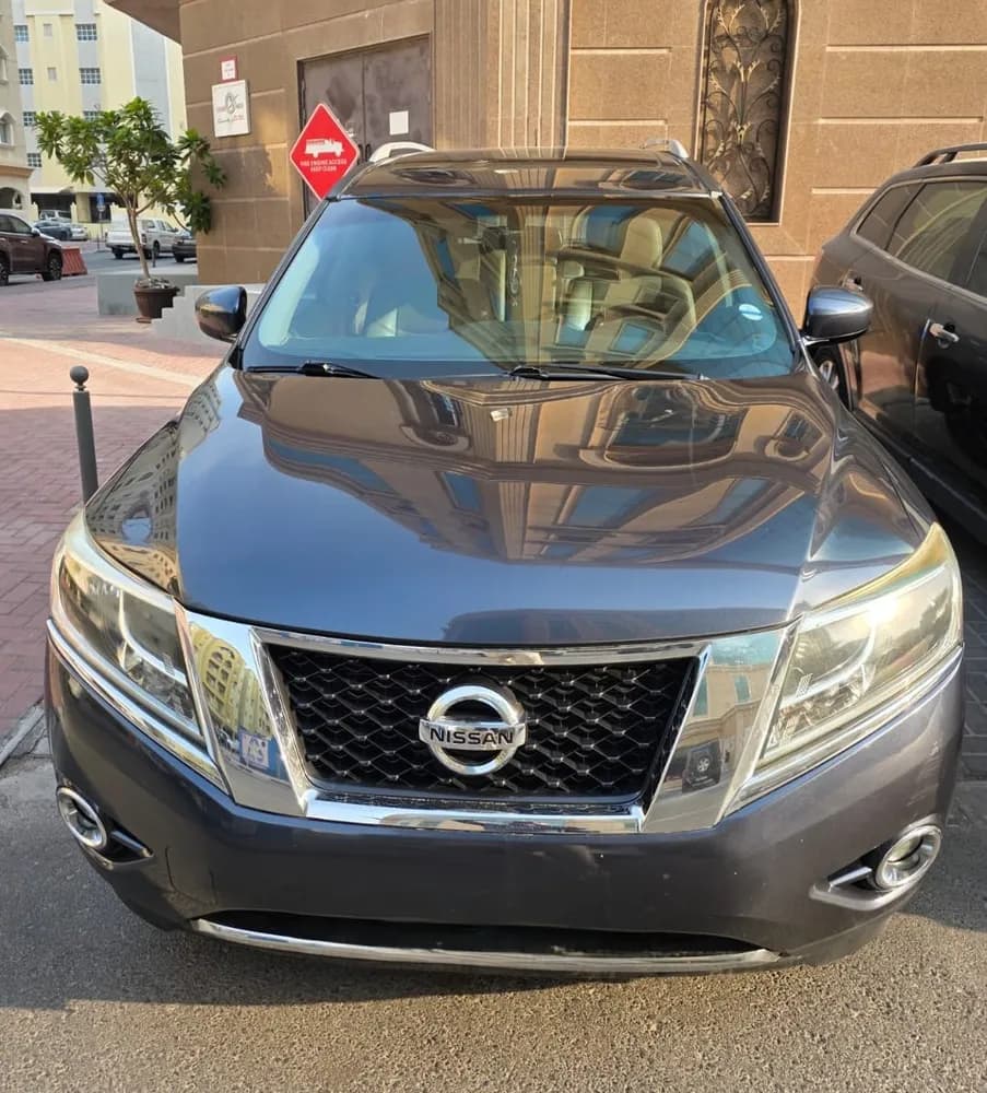 Used Nissan Pathfinder 3.5L SV 4WD 2014