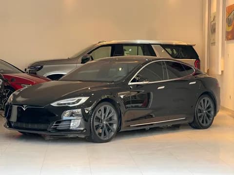 تسلا موديل اس P100D 2020 مستعملة