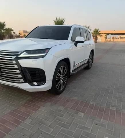 Used Lexus LX 600 Prestige AWD (7-Seats) 2025 Used Lexus LX 600 Prestige AWD (7-Seats) 2025 used_cars.forSale