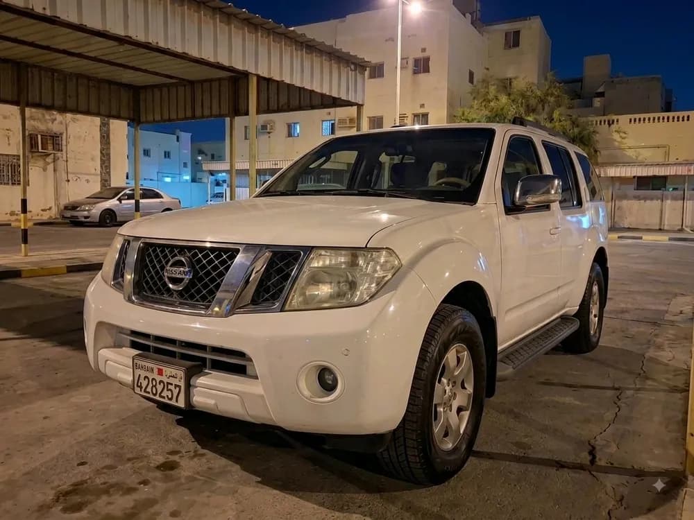 نيسان باثفايندر SL 4WD 2012 مستعملة