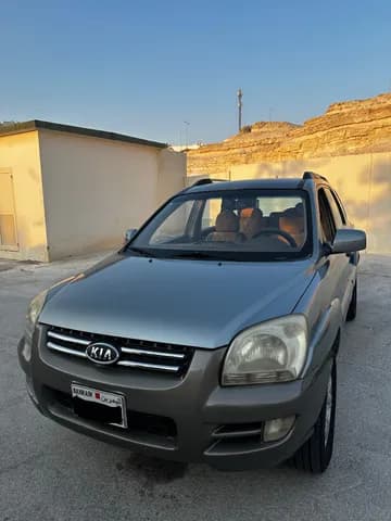 كيا سبورتاج 2.4L Mid (AWD) 2008 مستعملة