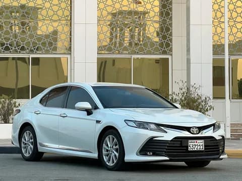 تويوتا كامري 4 Door 2.5L 2023 مستعملة