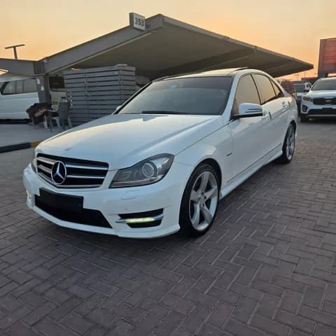 Used Mercedes-Benz C-Class C 200 2014 Used Mercedes-Benz C-Class C 200 2014 used_cars.forSale