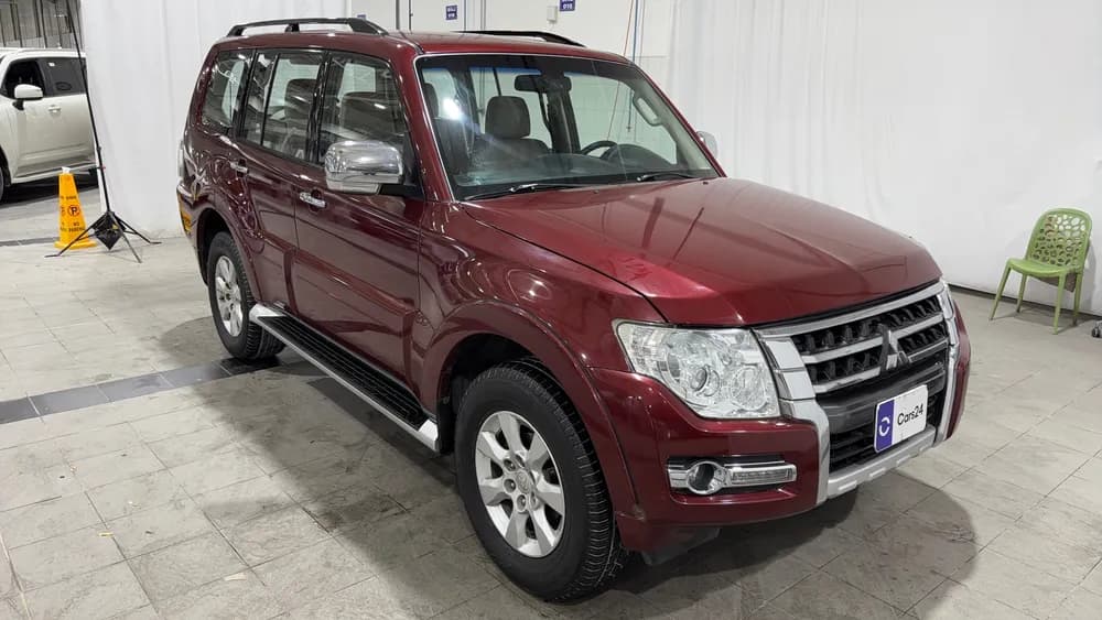 Used Mitsubishi Pajero 2017