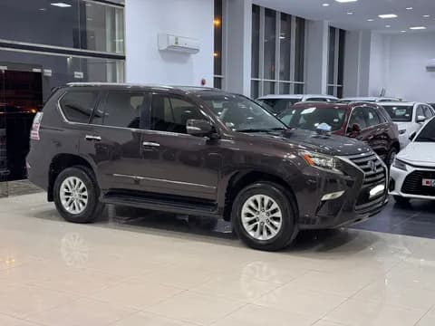 لكزس جي اكس 460 4 door 4.6L 2016 مستعملة