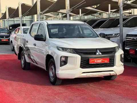 ميتسوبيشي أل200 Double Cab 2021 مستعملة ميتسوبيشي أل200 Double Cab 2021 مستعملة used_cars.forSale
