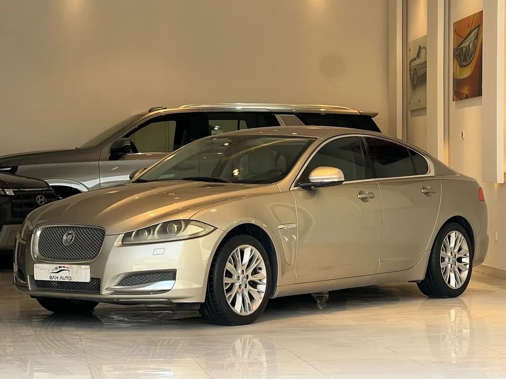 Used Jaguar XF 3.0 V6 SC Luxury 2012