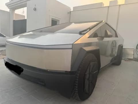 تسلا cybertruck 123-kwh-dual-motor-awd-600-hp 2024 مستعملة تسلا cybertruck 123-kwh-dual-motor-awd-600-hp 2024 مستعملة used_cars.forSale