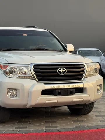 Used Toyota Land Cruiser 4.0 GXR 2012 Used Toyota Land Cruiser 4.0 GXR 2012 used_cars.forSale