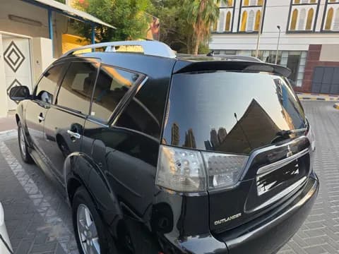 ميتسوبيشي أوتلاندر 2.4L GLX 2009 مستعملة ميتسوبيشي أوتلاندر 2.4L GLX 2009 مستعملة used_cars.forSale