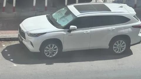 Used Toyota Highlander 2.5L Hybrid VXR (AWD) 2023 Used Toyota Highlander 2.5L Hybrid VXR (AWD) 2023 used_cars.forSale