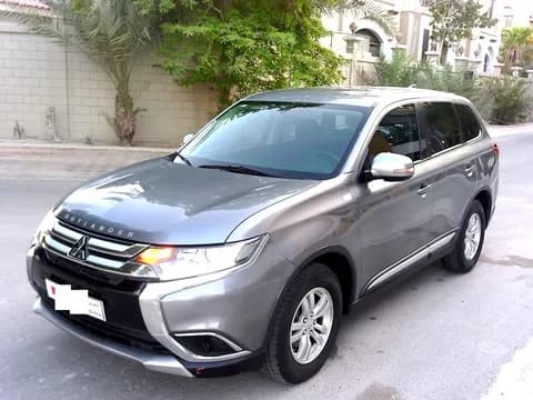 ميتسوبيشي أوت لاندر 2.4L 2018 مستعملة ميتسوبيشي أوت لاندر 2.4L 2018 مستعملة used_cars.forSale