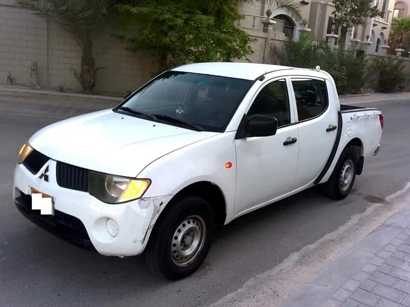 Used Mitsubishi L200 2.4L Double Cab GLS (4WD) 2009