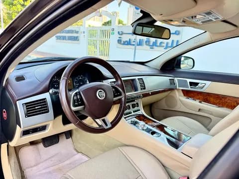 Used Jaguar XF 2.0 i4 Turbo Premium Luxury 2012 Used Jaguar XF 2.0 i4 Turbo Premium Luxury 2012 used_cars.forSale