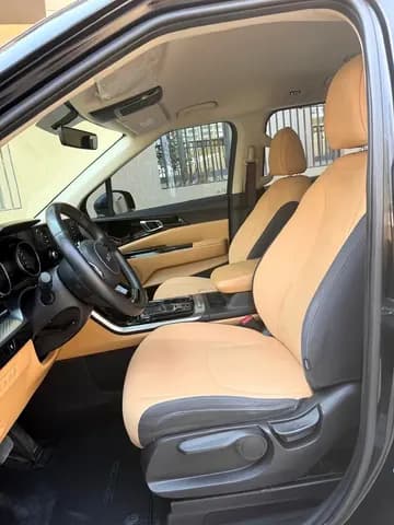 Used Kia Carnival 2023 Used Kia Carnival 2023 used_cars.forSale