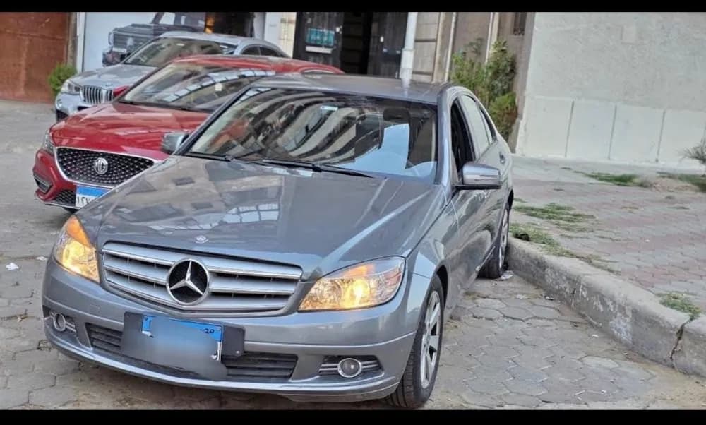 Used Mercedes-Benz C-Class C 180 2011