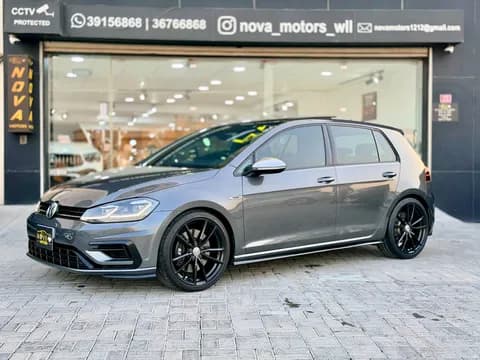 فولكس فاجن جولف R Sport 2019 مستعملة فولكس فاجن جولف R Sport 2019 مستعملة used_cars.forSale