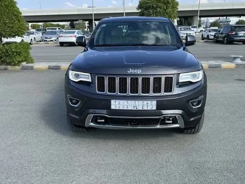 جيب جراند شيروكي لمتيد 5.7L ستاندرد 2015 مستعملة جيب جراند شيروكي لمتيد 5.7L ستاندرد 2015 مستعملة used_cars.forSale